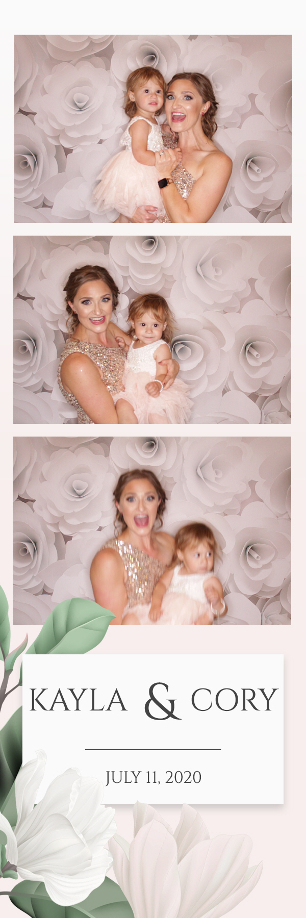 Kayla and Cory Wedding | View more photos from the event at gallery.photoboothbillings.com/u/PhotoBoothBillings/Kayla-and-Cory-Wedding